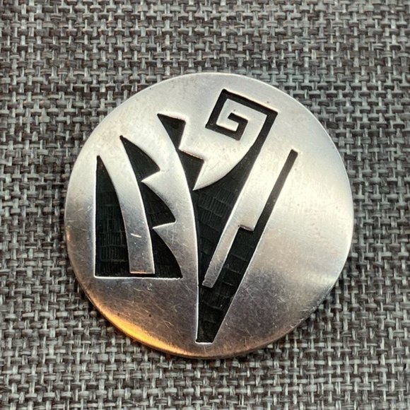 Vintage Sterling Silver Pin Brooch Hopi Aztec Tribal Native American Textured - Picture 3 of 8